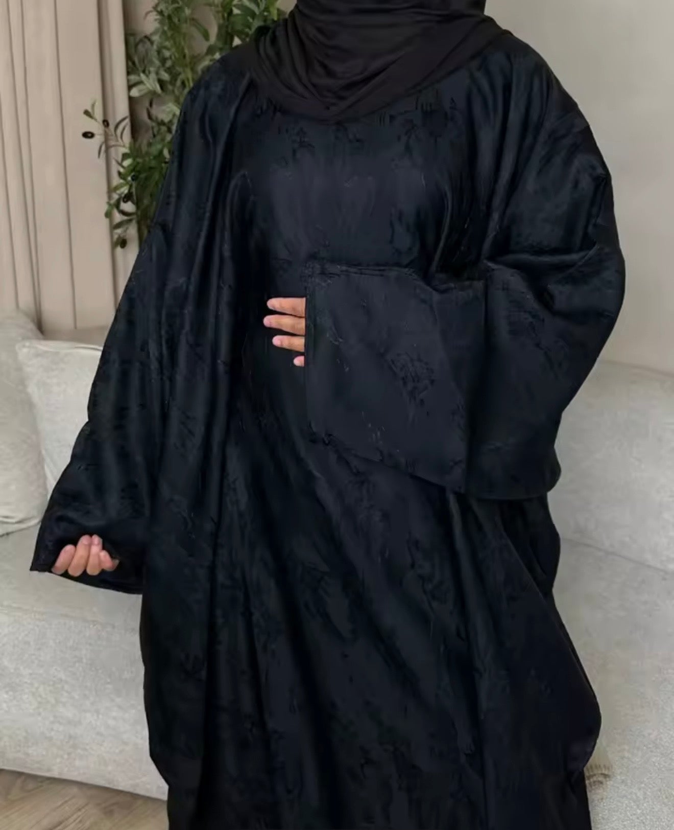 ABAYA SATIN